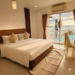 Holi Pty Spa Hotel