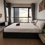 2 Bed Room Sea View Luxury - Best Location Pattaya