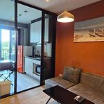 Modern 1Br Apartment - The Base Pattaya Central