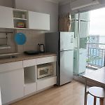 Prime Location In Lumpini, Songthaew Service At The Doorstep, Close To Terminal 21, 7-Eleven Downstairs For Convenience