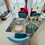 Resort Style Room Near Beach High Floor Pattaya