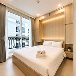 Olympus Garden Vacation Condominium Stunning Pool