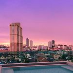 Condo In Downtown Pattaya With Best Rooftop Pool