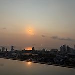 Sea-Esta Pattaya - Infinity Pool And Ocean Breeze