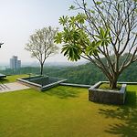 High Rise Luxury Stay Near Beach & Walking Street