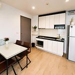 2 Bed Room Sea View Luxury - Best Location Pattaya