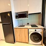 Luxury Room Pattaya With Scenic Rooftop Pool Near Terminal 21