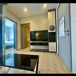 Cozy Room At The Base Pattaya - Infinite Pool