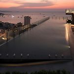 Condo Next To Pattaya Beach And Central Mall