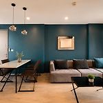 Luxury 70Sqm 2Br Next To Beach And Central Mall