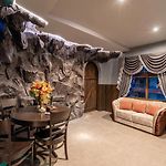 The Castle Pratumnak Hill Pattaya 6 Bedroom