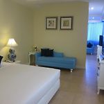 Lido Beach Hotel