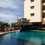 Phuphaya Resort Pattaya