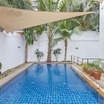 Pratumnak Hill Pool Villa 4Br Private Retreat