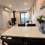 Sea View 2 Bed Room Nice Location