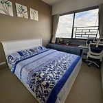 High Floor 2Br Sea View Prime Pattaya Location