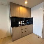 Large High Floor, Best Pool Great Location