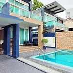 Kw Pool Villa Pattaya