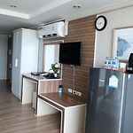 The Beach Front Resort, Pattaya