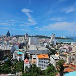 The Base Central Pattaya By Nkl