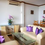 โรงแรมลิโด้บีช