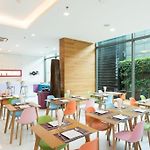 โรงแรมเซเว่นซีชิค (SHA Certified)