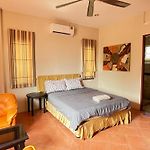 Walking St 3Km, 5 Bedroom Villa