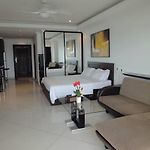 Vtsix Condo Rentals At View Talay 6 Pattaya