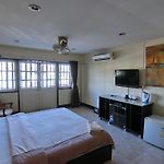 Barracuda Guesthouse