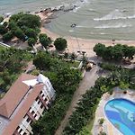 View Talay 3 Apartments