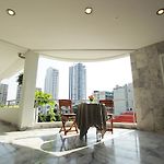 Golden Lion Guesthouse