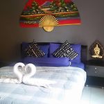 Nemos Guesthouse And Massage