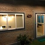 Baan Wararin Hostel