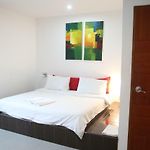 Gp Rooms Pool Guesthouse