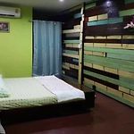 Lamour\'S Fisherman House