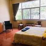Man Bar Guesthouse