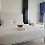 City Center Residence Deluxue Studio 712