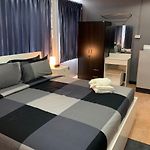 Pagoda Buakow Guesthouse