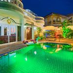 Ratana Villa - Pattaya Holiday House Walking Street 7 Bedrooms