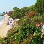 двух-комнатная в кондоминимуме อพาร์ทเม้น Pattaya
