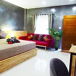 Paradise Land โรงแรม