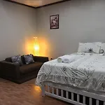 Condominum In Jomtien Beach With Sea View, Balcony And Free Wifi