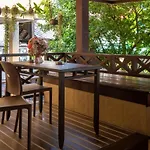Opey De Place Hotel