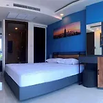 อพาร์ทเม้น At Soi Buakao 15 By Grand Ave B