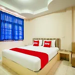 โอโย 645 บ้านเรืองรุ่งโรจน์ Pattaya