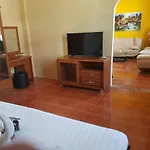 Doubleshot Guesthouse Jomtien