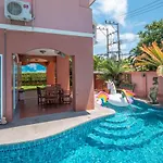 Baan Nomella