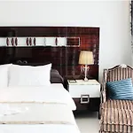 โรงแรม แอลเค รอยอล วิง 3*