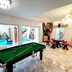 Joopland Luxury Pool Villa Pattaya Walking Street