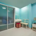 Oyo 75330 Little House โรงแรม 2*